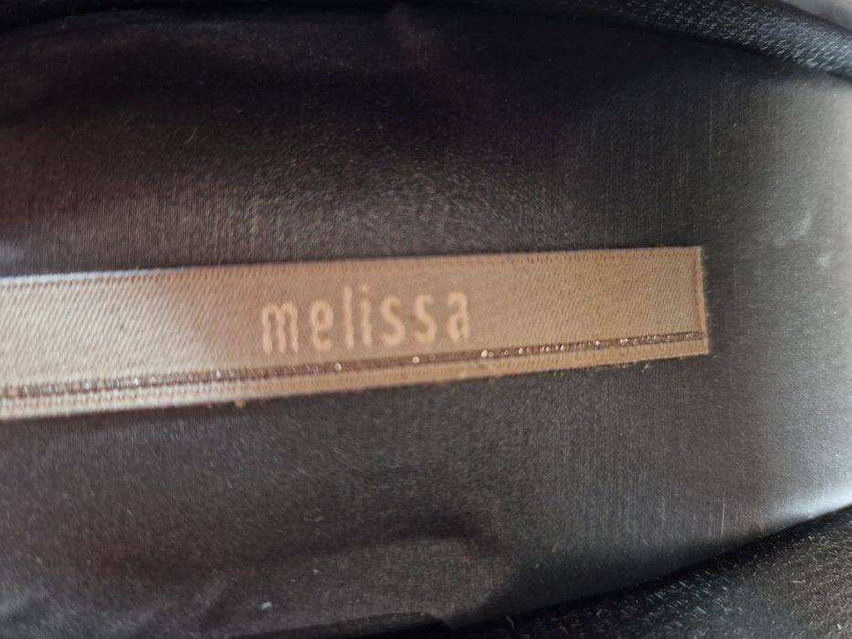 Buty MELISSA rozmiar 39 stan bardzo dobry
