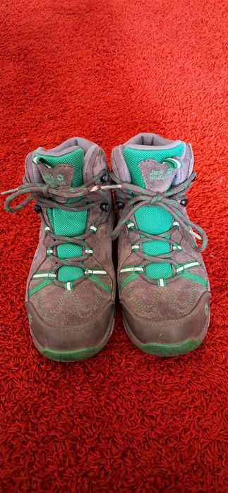 Ботинки для мальчика 33размер 20см