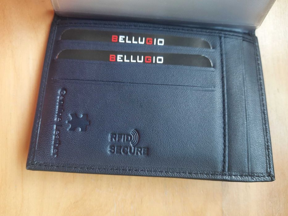 Granatowe eleganckie na karty skórzane!