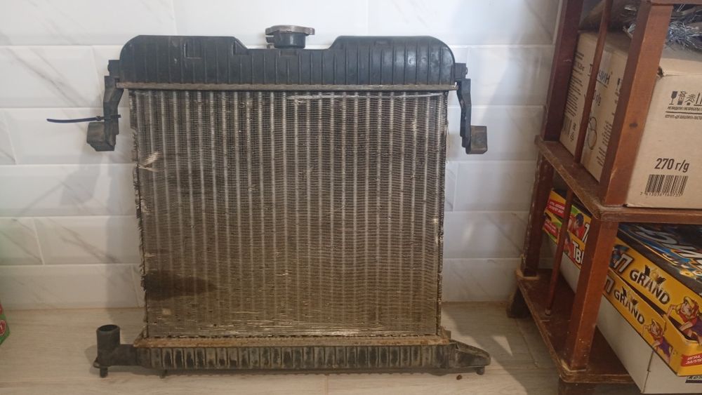 Радіатор основний