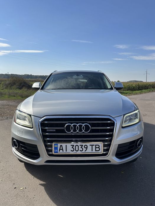 AUDI Q5 8R FL Premium