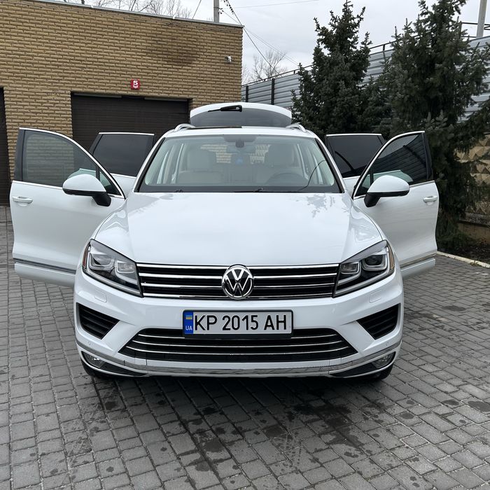 Vw Touareg  Надійний та комфортний з легендарним дизильним двигуном