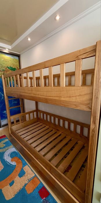 Двохповерхове ліжко