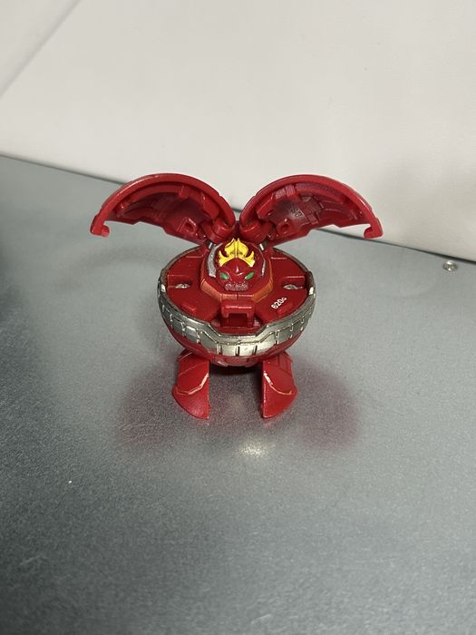 Bakugan pyrus vandarus