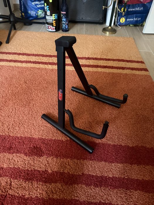 Guitarra acustica tanglewood  com suportes TWCR D