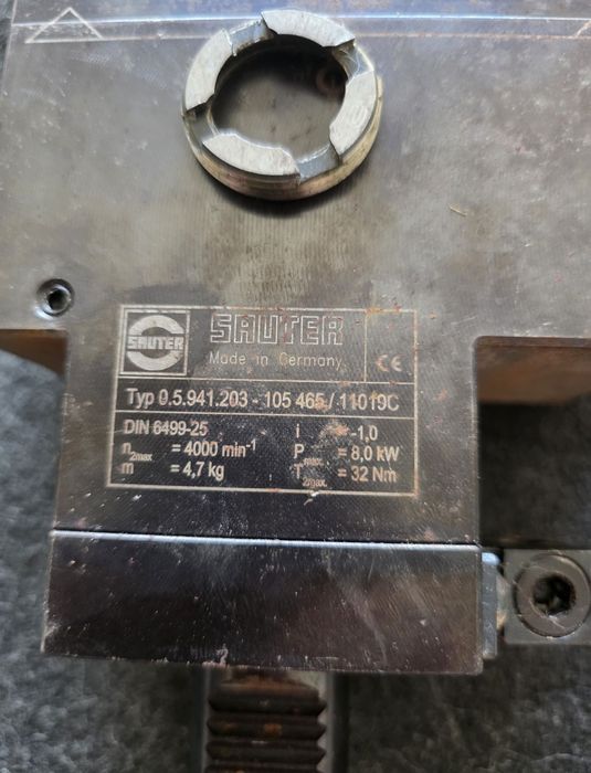 Ferramenta motorizada CNC SAUTER ER25 (Live Tool) – Torno CNC
