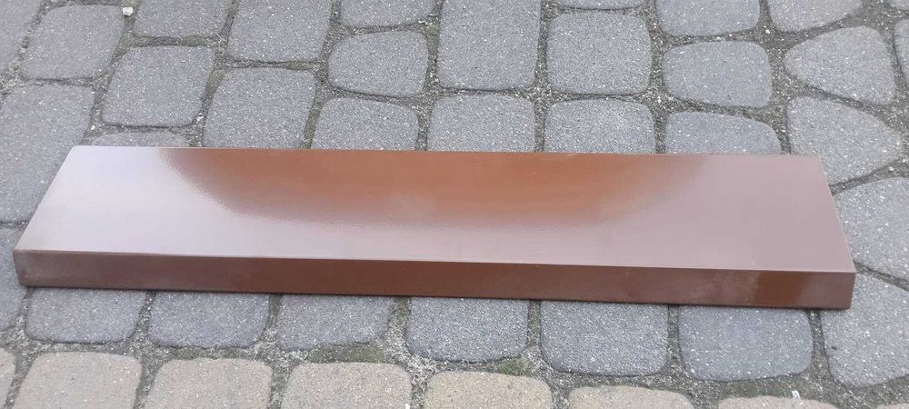 Parapet metalowy brązowy