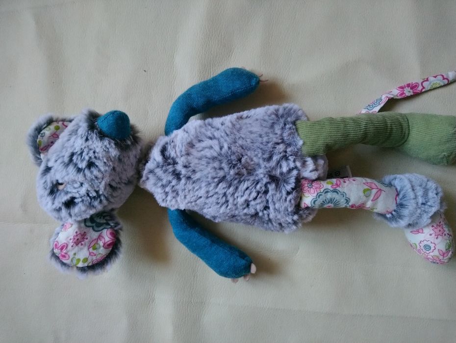 Іграшка мягенька