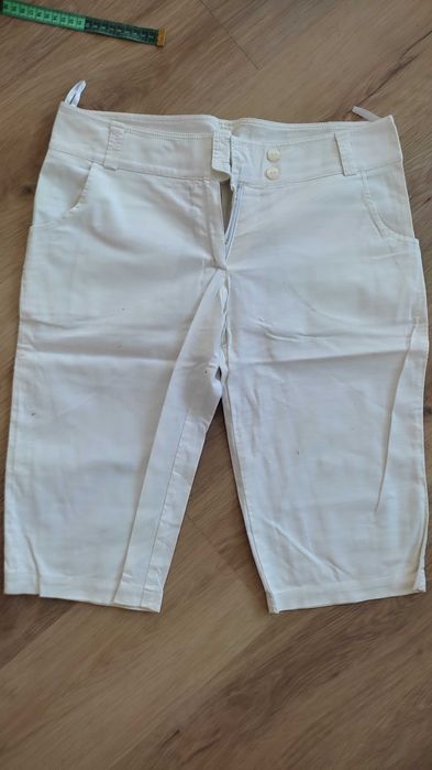 Spodenki materiałowe damskie