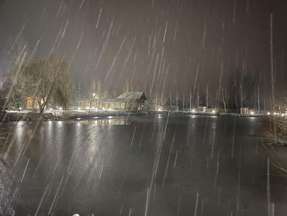 Затишний будинок для відпочинку та святкувань у Rest Family