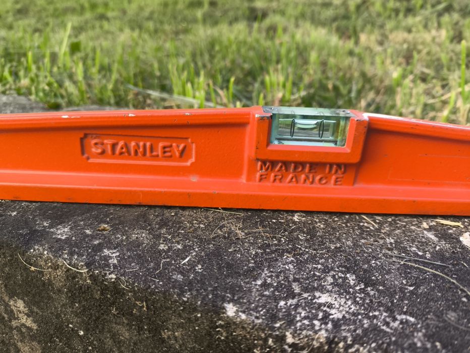 Nível Trapezoidal Stanley Alumínio AntiChoc Malh 60 

Comprime