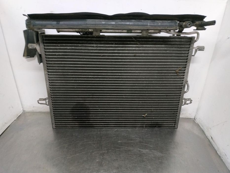 Condensador De Radiador De Ar Condicionado Mercedes-Benz Clase E Bm