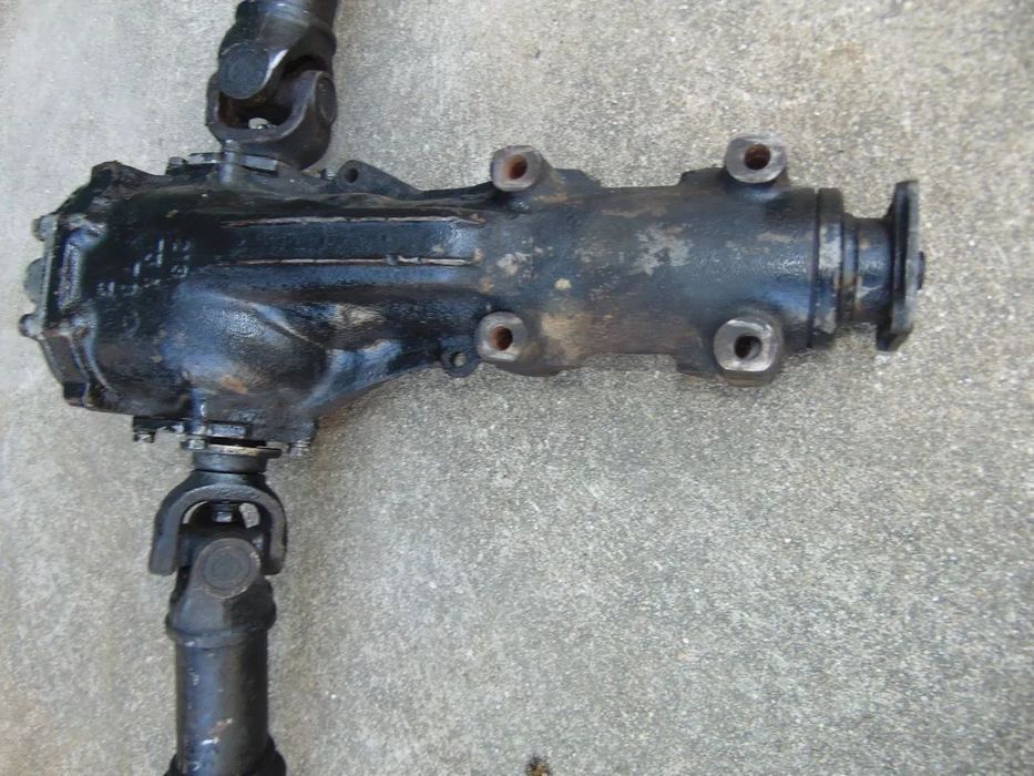 Datsun 180B diferencial " usado em bom estado