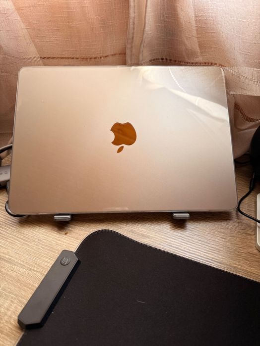 MacBook Air M4 Silver509317855272642560