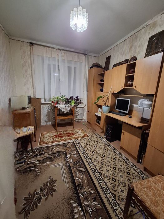 Продам 4х кім по Калнышевського Хортицький 17 мкрн