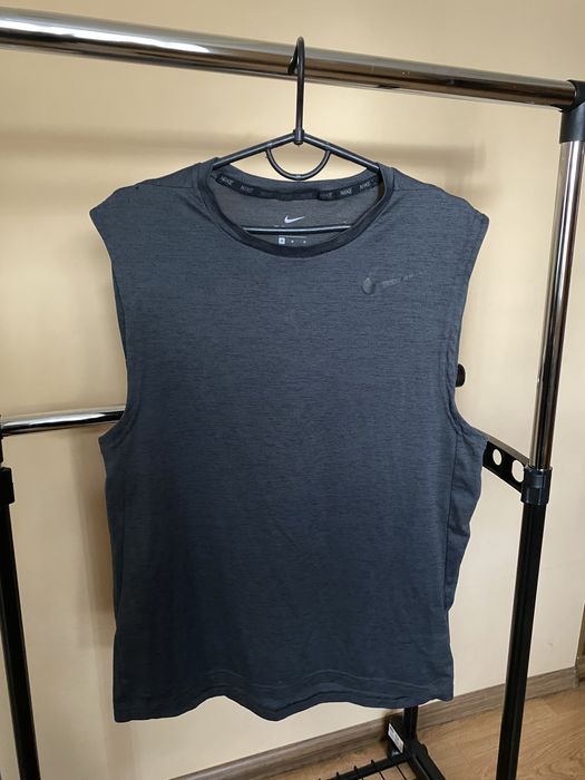 Спортивна майка Nike Dri-FIT Training