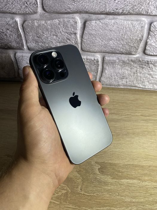iPhone 16 Pro 93%