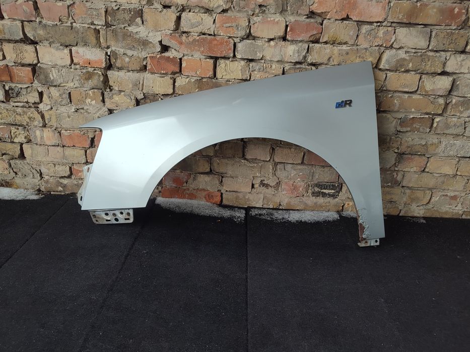 Крило переднє ліве Фольксваген Пассат Б6 крило VW Passat B6 LA7W