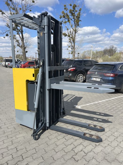 Atlet  AJN 13600 штабелер