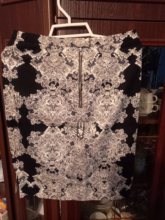 Спідниця нарядна