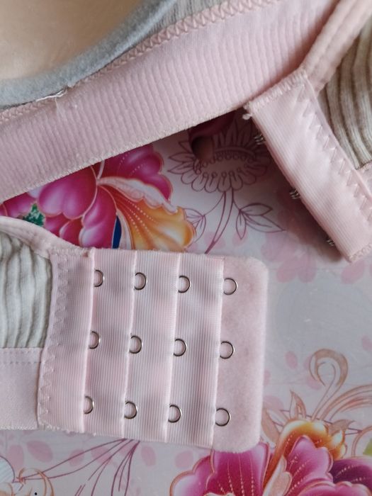 Бюстгальтер для годування