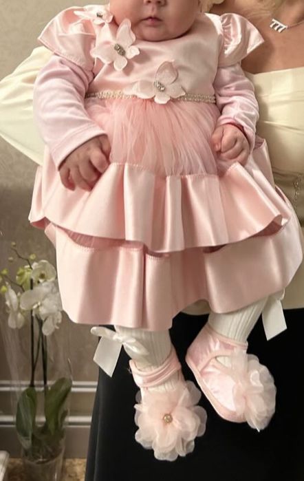 Сукня для дівчинки