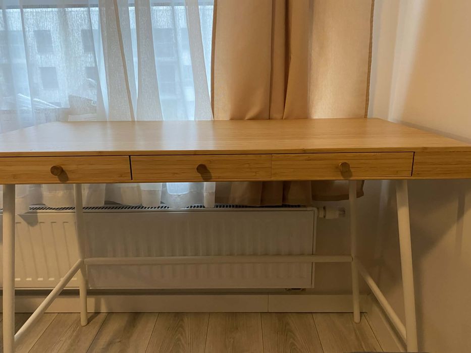 Biurko bambusowe Ikea Lillasen