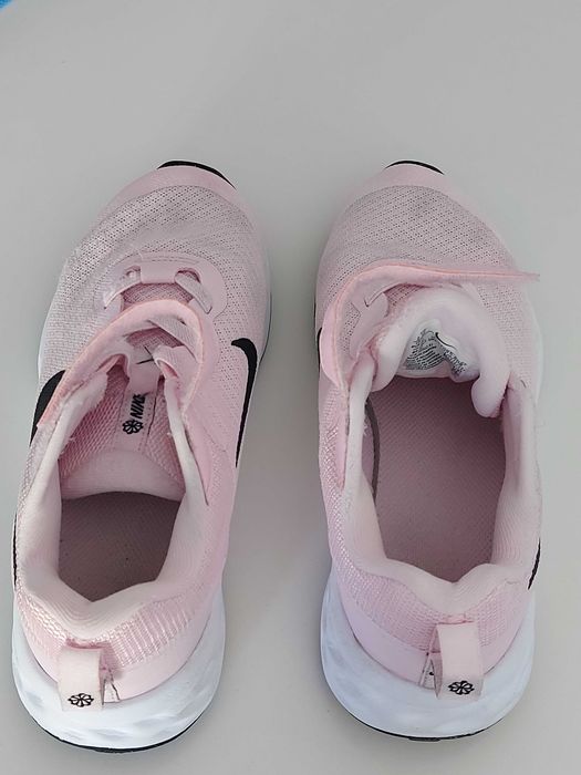 Tenis Nike menina 33