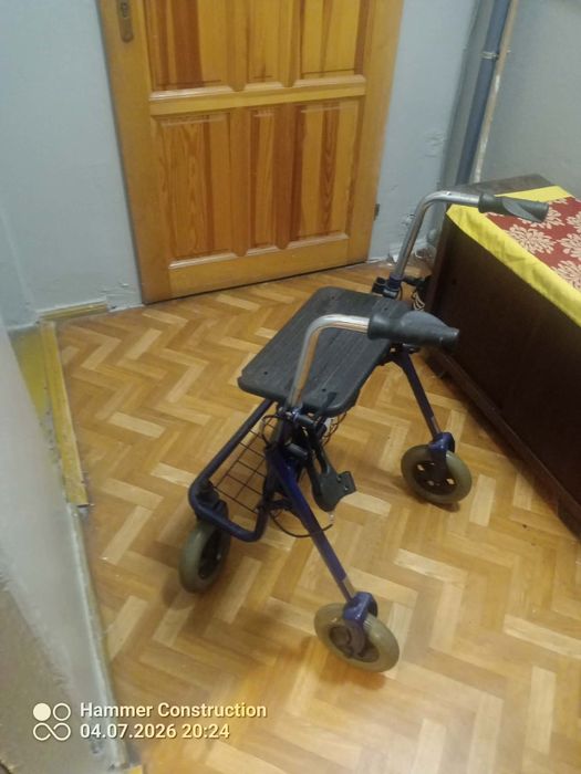 "BALKONIK" Chodzik dla osoby starszej.