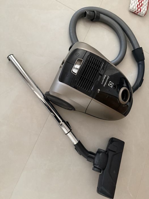 Uzywany odkurzacz tradycyjny electrolux