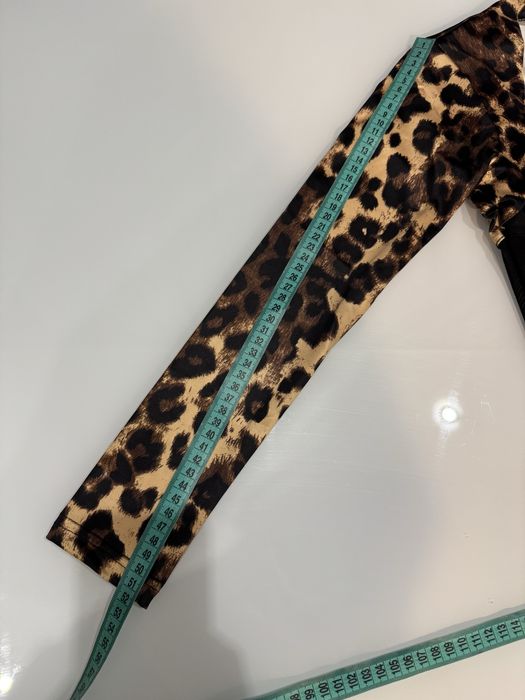 Тренувальний набір брюки та топ 150 розмір