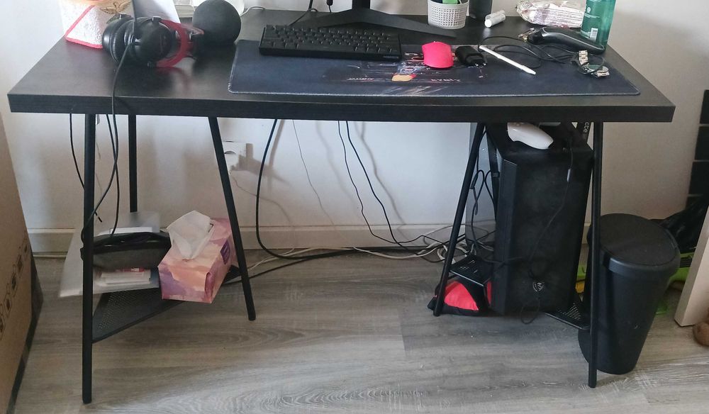 Secretária para computador