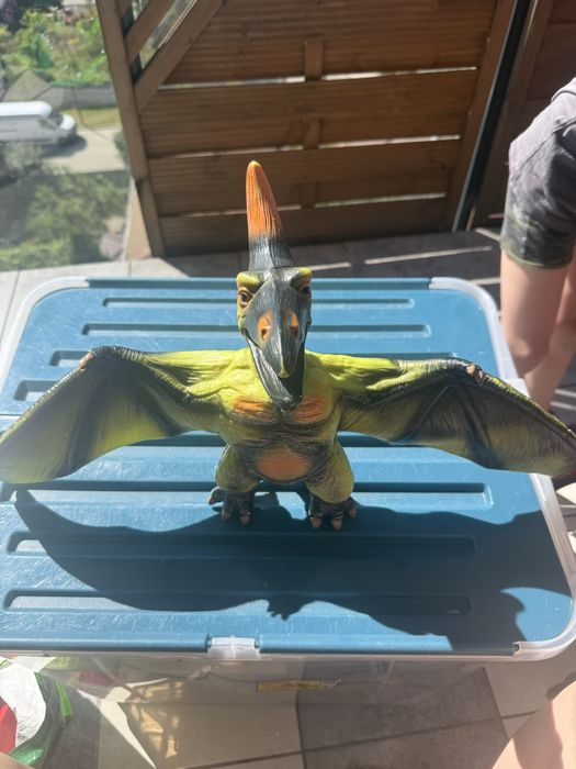 Dinozaur pterodaktyl z dźwiękiem