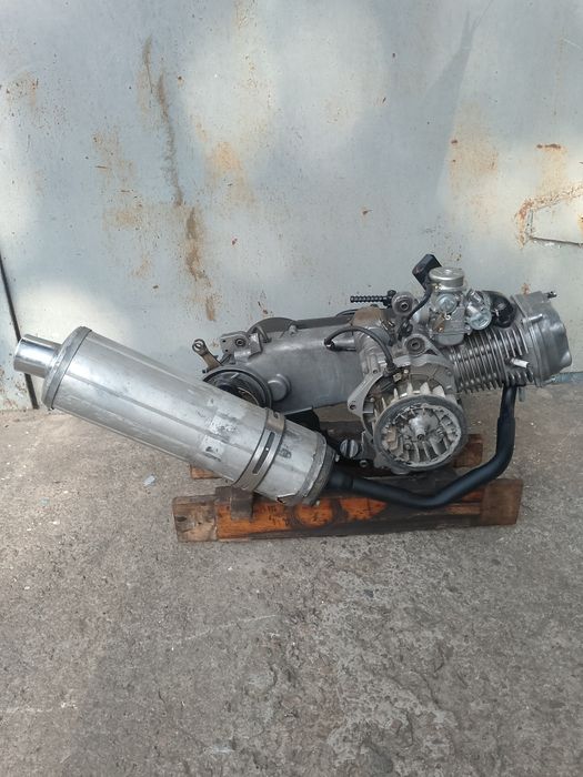 Продам 152 QMI двигун 150куб коротка нога.