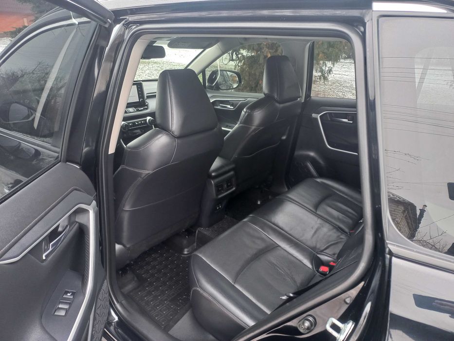 TOYOTA - RAV-4 Premium