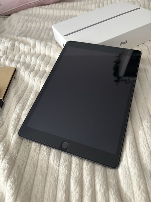 iPad 9 generacja 10.2'' 256gb Wi-Fi