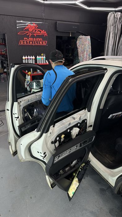 Тонировка авто пленкой Премиум Ceramic 5-15-35% в Корабельном районе