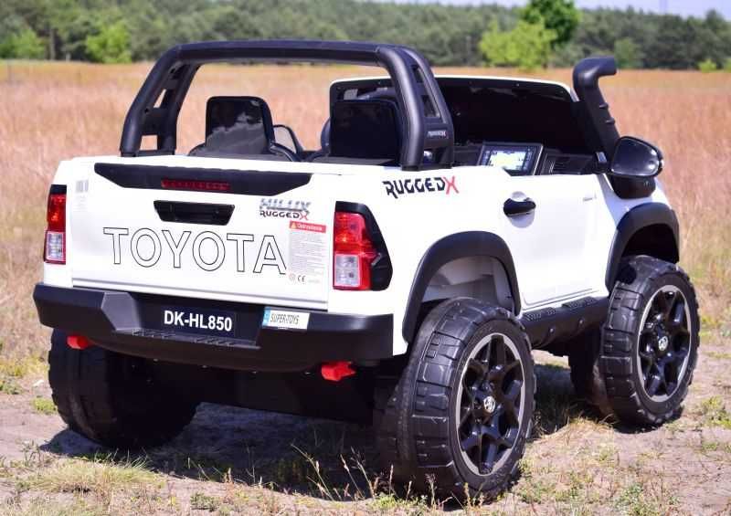 Auto samochód na akumulator pickup TOYOTA HILUX auto SUV JEEP 2 os RC