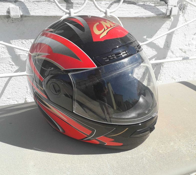 Capacete integral mota novo