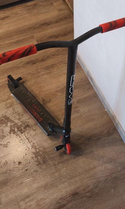 Трюковий самокат skyper dangerous jaws (б/в)