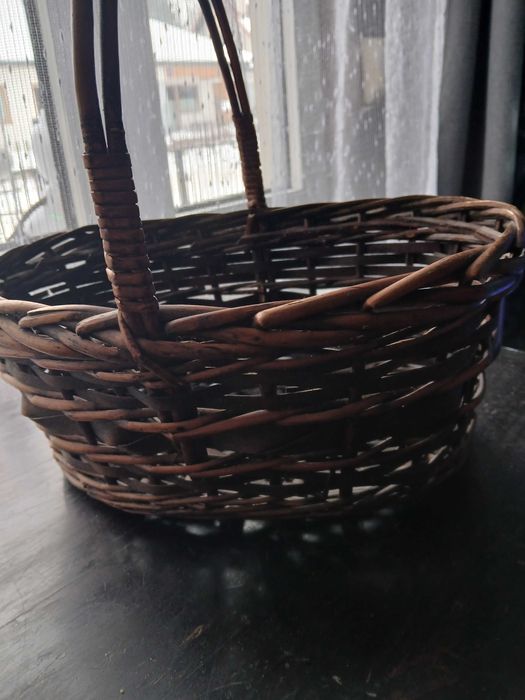 Koszyk wiklinowy