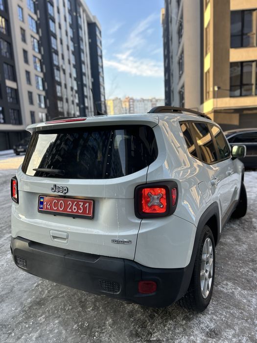Jeep Renegade 2018 • Автомат • 2.4 Бензин • Свіже авто