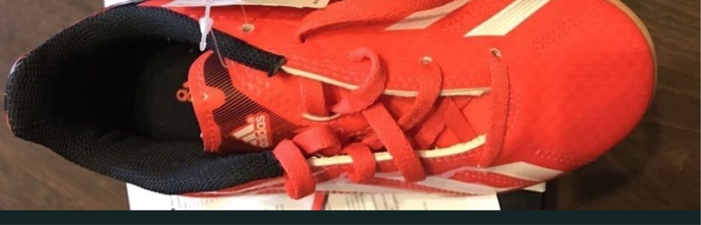 Кроссовки Adidas Q33860 футбольные  разм.в стельки 19,5 см. Р. 32