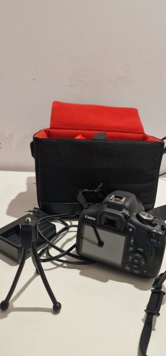 Kit Canon EOS 2000D