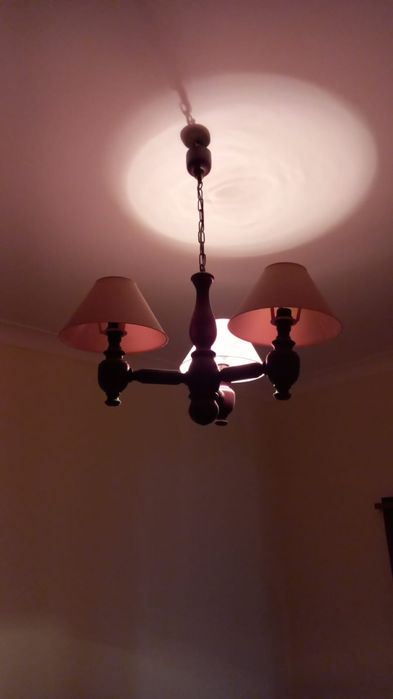 Candeeiro de teto de quarto