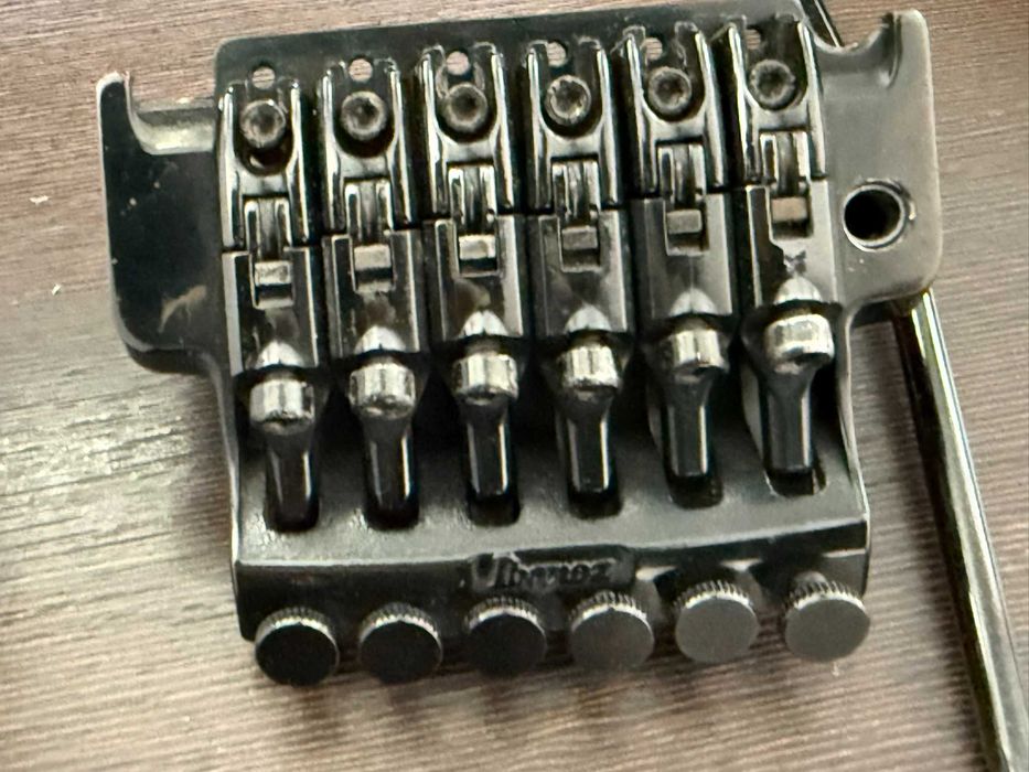 Mostek Tremolo Ibanez Edge 3