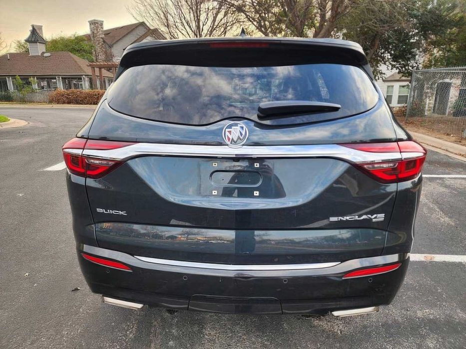 Buick Enclave      2018
