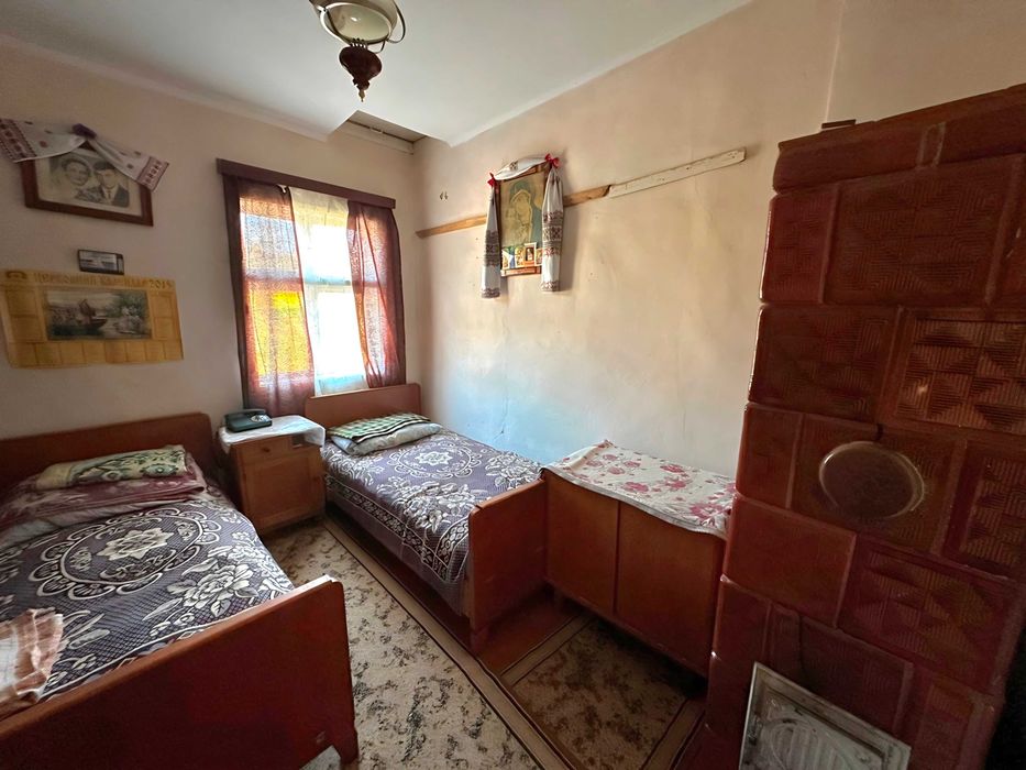 Продається будинок, неподалік м.Стрий у с.Комарів