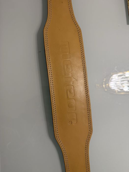 Meteor skórzany pas kulturystyczny nowy S