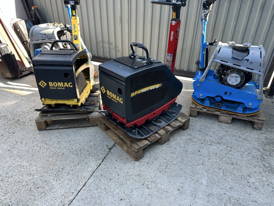 Реверсивна віброплита Bomag BPR 40/60 D Bomag BPR 25/50 вібротрамбовка